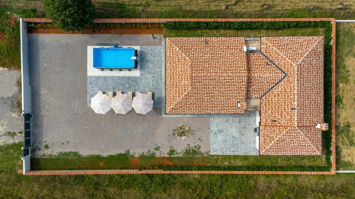 Villa Ardanela In Kapelica - Haus Fuer 6-8 Personen Labin  Exterior photo